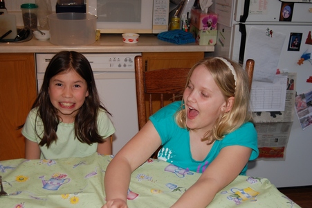 Claudia & Rachel