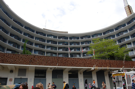 Riverdale Hospital