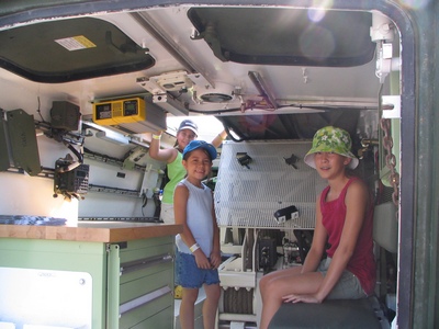 Tank girls