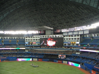 Closed roof