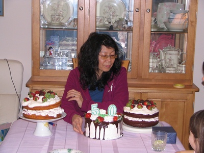Which cake?
