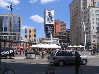 Yonge-Dundas Square