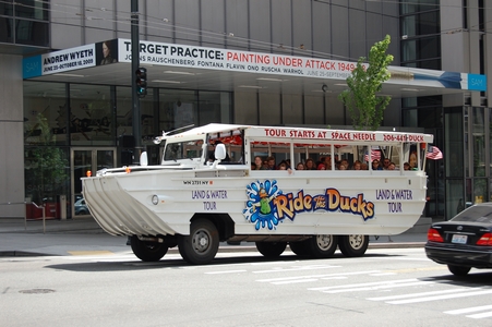 Duck boat