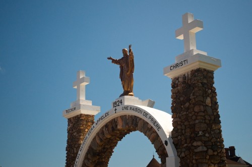 Click to enlarge photos