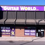 20110629-183109.jpg (The Guitar World)