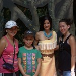 DSC_5313_thumb.jpg (Day 11: Animal Kingdom)