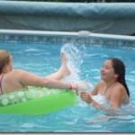 P1000223_thumb.jpg (BBQ and a Swim)